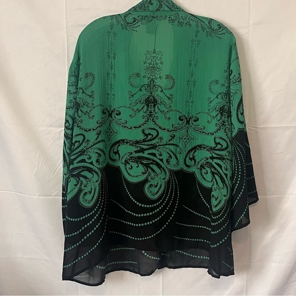 LANE BYRANT, Plus Size, Button Up, Green and Black, Shirt. Size 26/28 - Picture 5 of 13